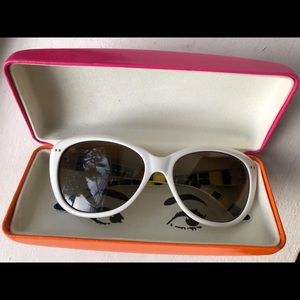 Kate spade white sunglasses and original two-tone case